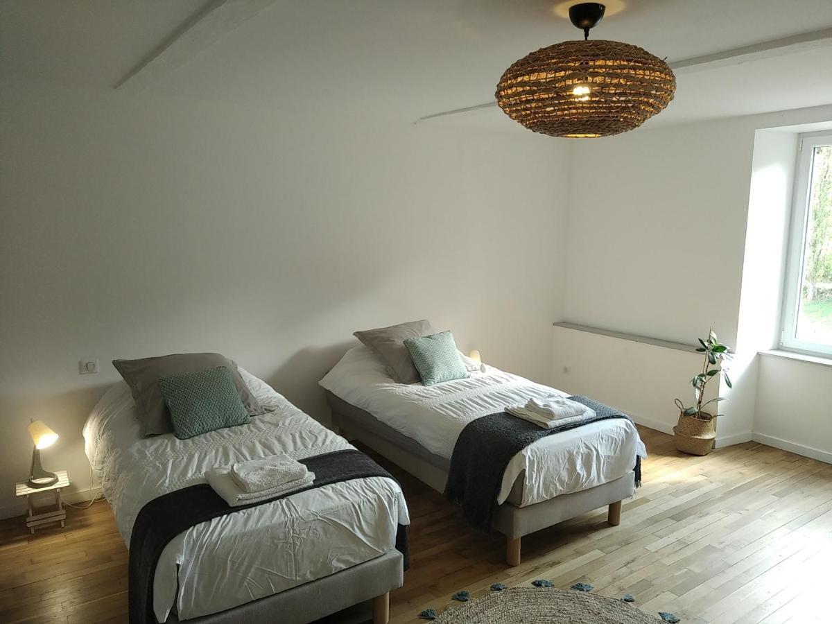 La Ferme Des Galoches Bed & Breakfast Villemontais Bagian luar foto